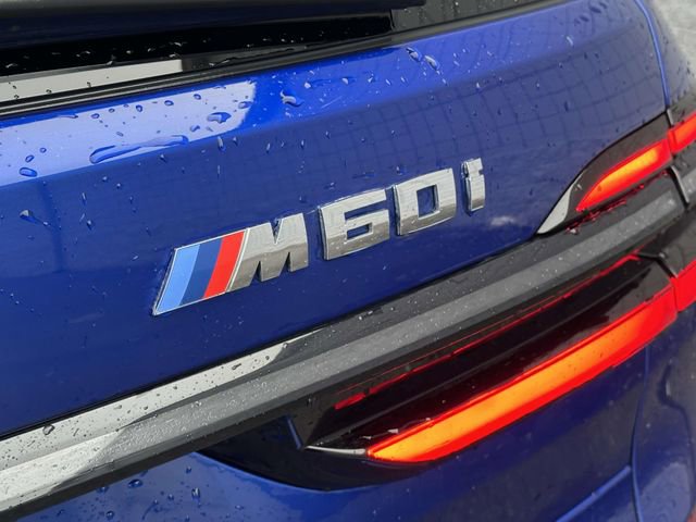 Used 2024 BMW X7 M60i w/ M Sport Professional Package image 11