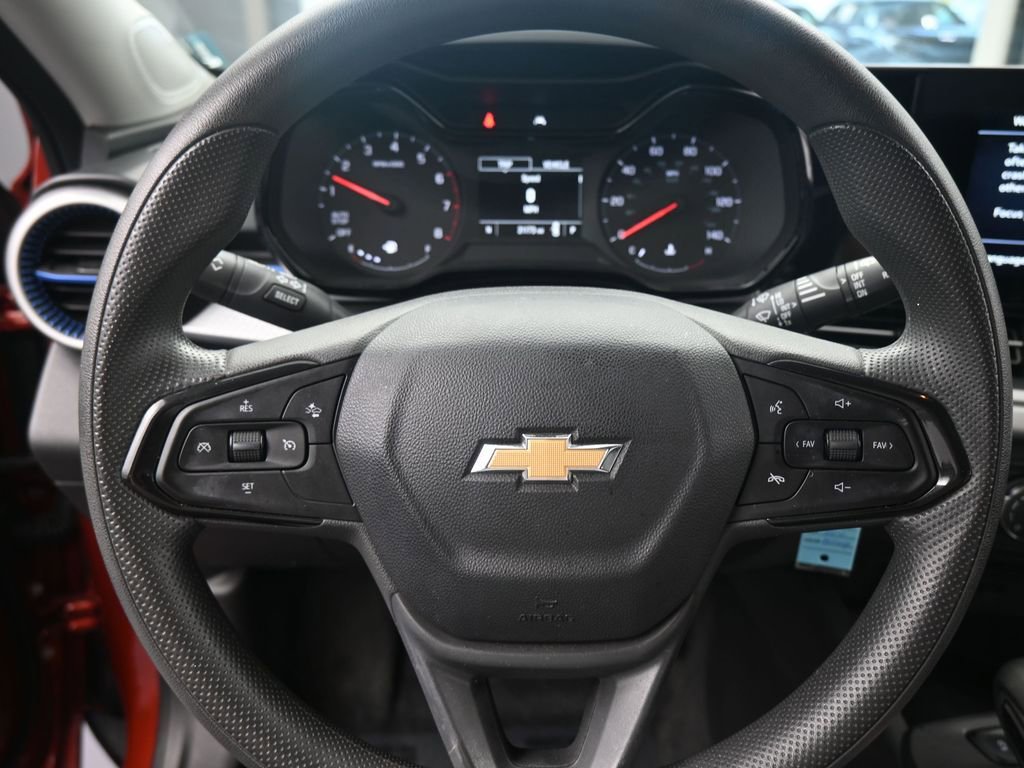 Used 2024 Chevrolet Trax LS image 14