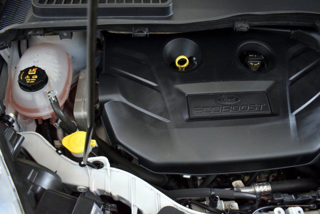 Used 2019 Ford Escape Titanium AWD/4WD image 46