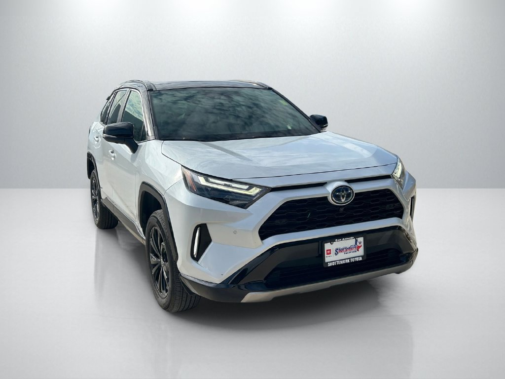 Certified 2023 Toyota RAV4 XSE AWD/4WD image 3