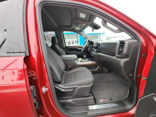 Used 2024 Chevrolet Silverado 1500 RST image 14