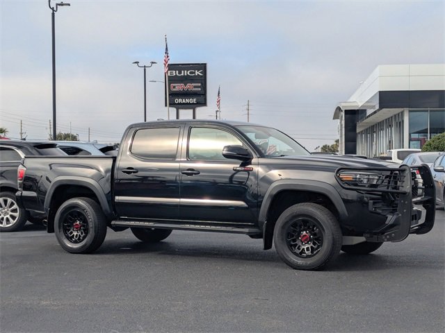 Used 2018 Toyota Tacoma TRD Pro image 2