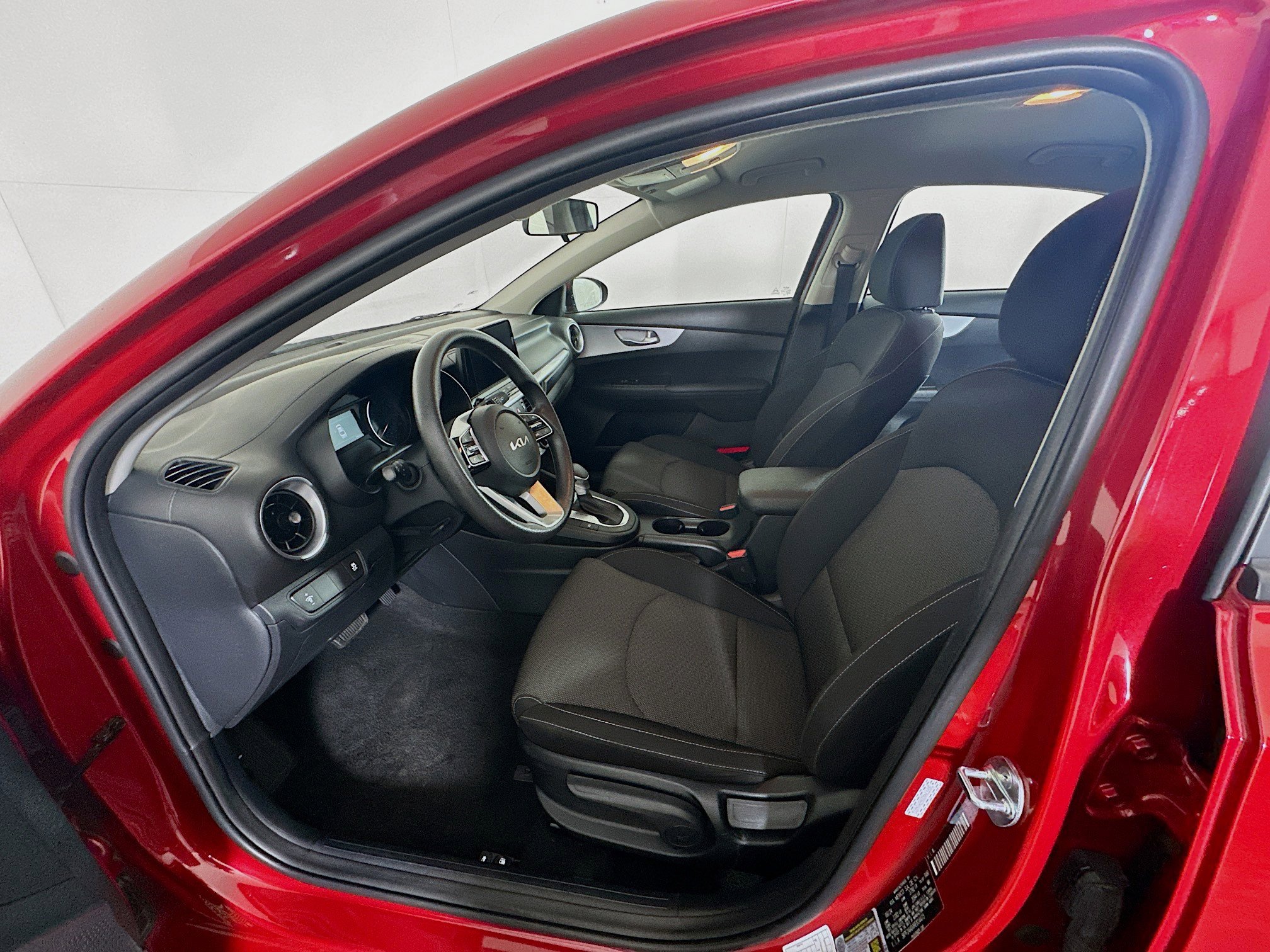 Used 2024 Kia Forte LXS image 13