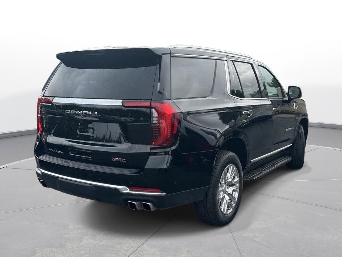 Used 2025 GMC Yukon Denali AWD/4WD image 5