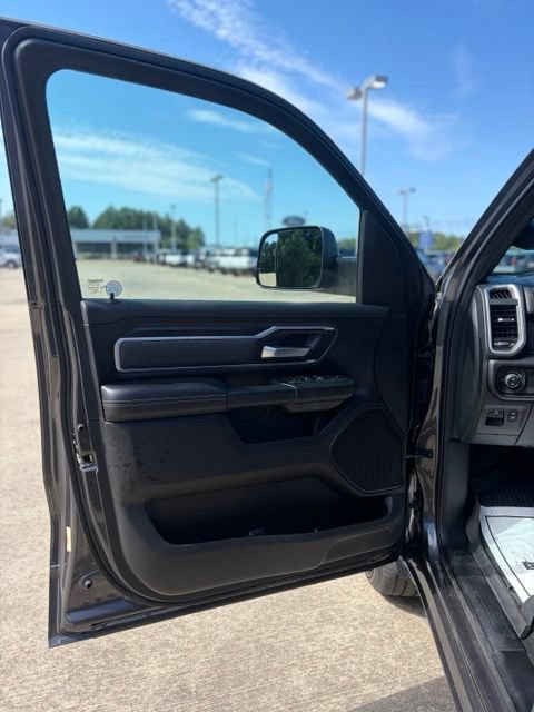 Used 2022 RAM 1500 Big Horn AWD/4WD image 24