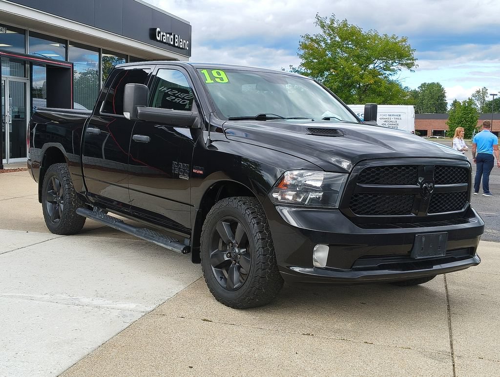 Used 2019 RAM 1500 Express w/ Wheel & Sound Group AWD/4WD image 14
