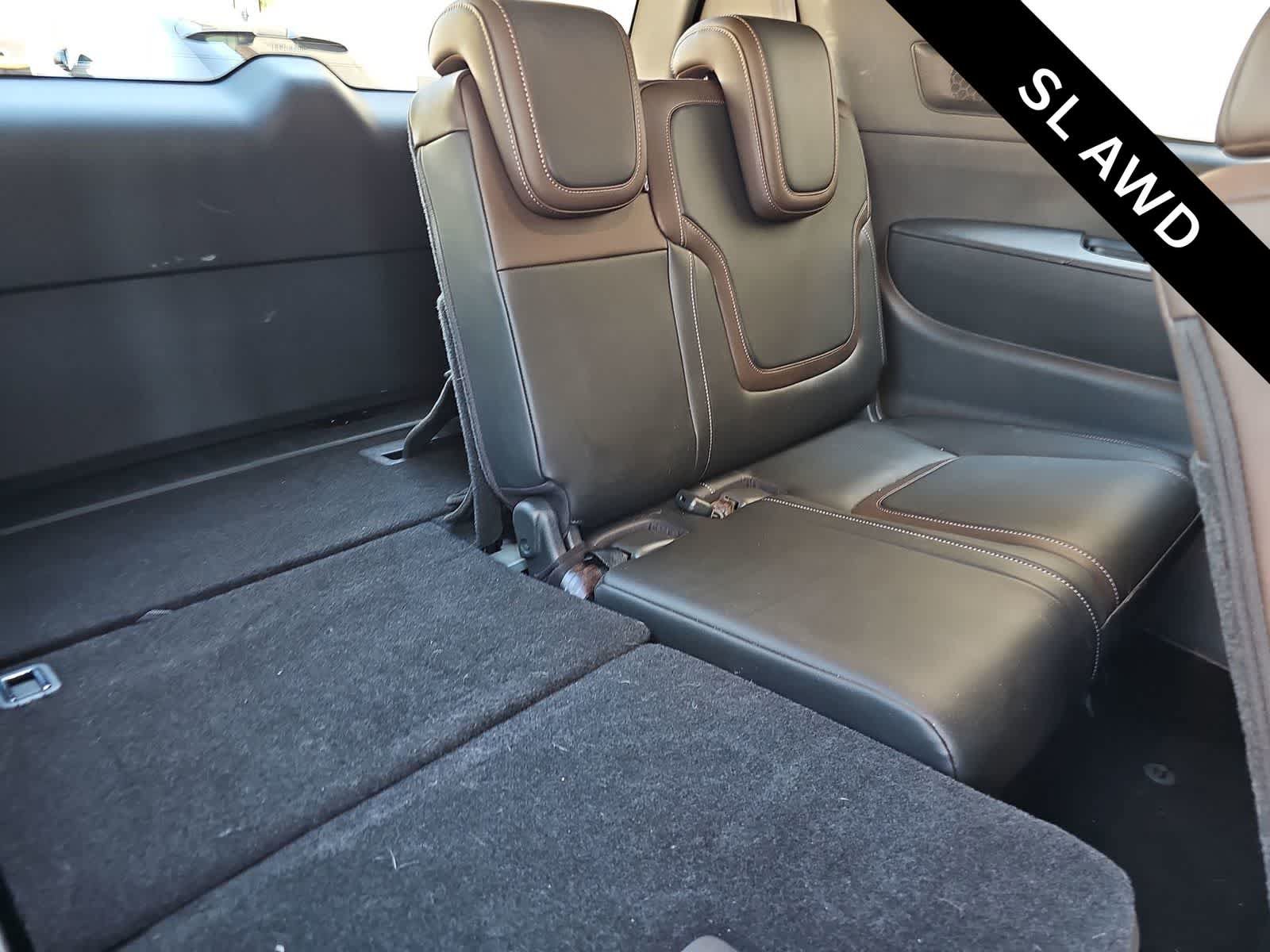 Used 2025 Nissan Armada SL AWD/4WD image 29