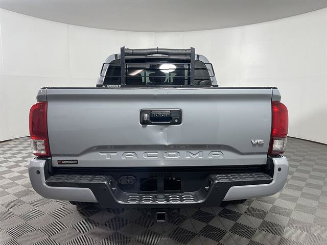 Used 2019 Toyota Tacoma TRD Sport w/ Technology Package AWD/4WD image 6