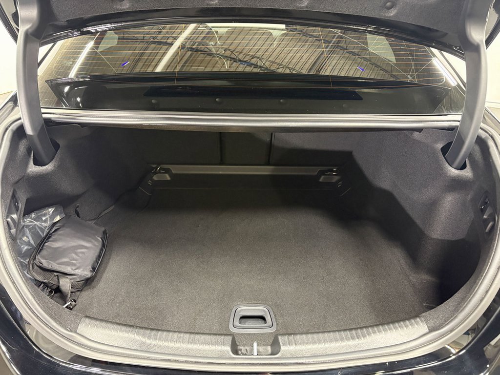 Used 2024 Mercedes-Benz C 43 AMG 4MATIC Sedan image 31