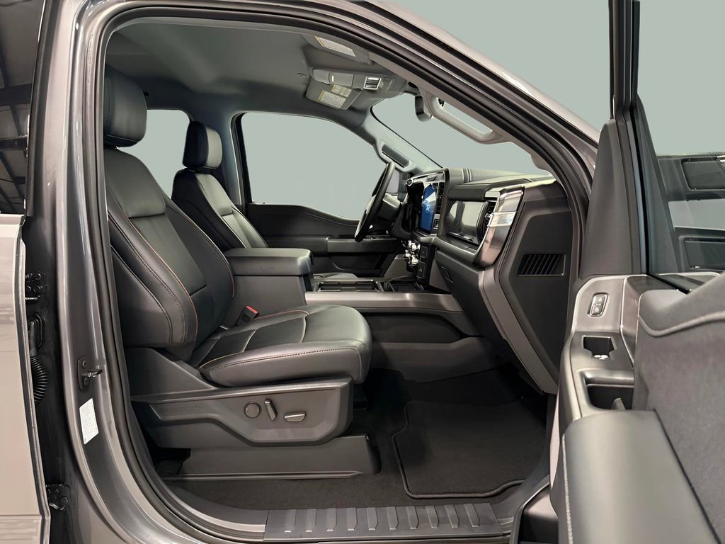 New 2026 Ford F350 Lariat AWD/4WD image 29