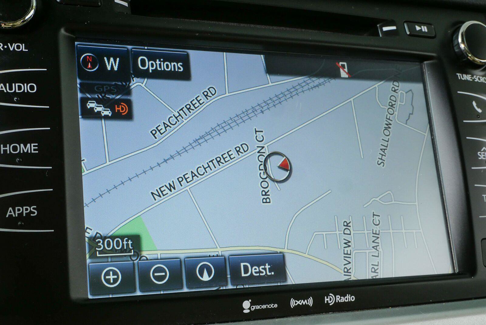 Used 2018 Toyota Highlander XLE FWD image 14