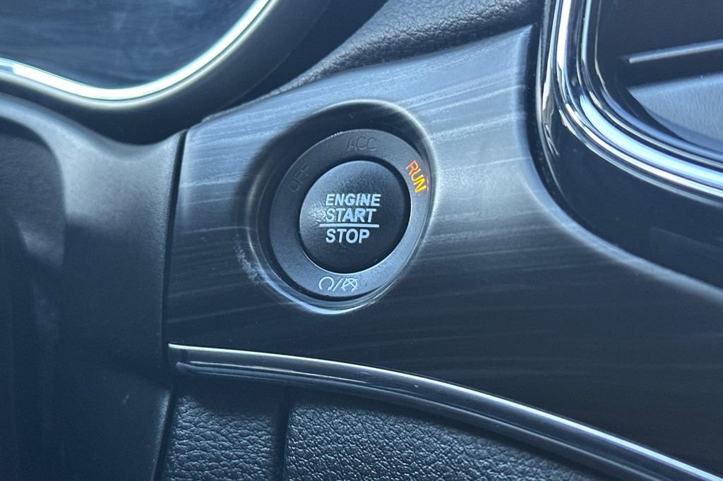 Used 2021 Jeep Grand Cherokee Limited w/ Luxury Group II image 22