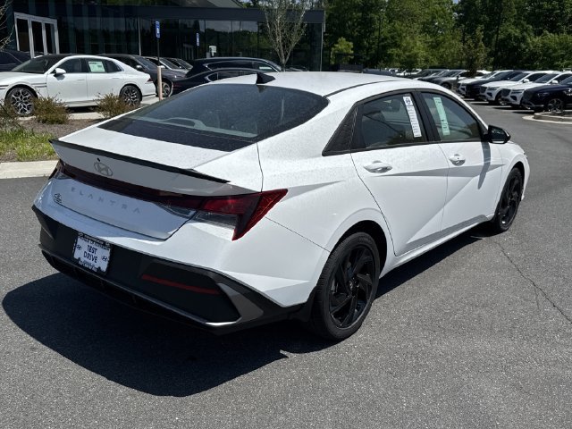 New 2026 Hyundai Elantra Sport FWD image 8