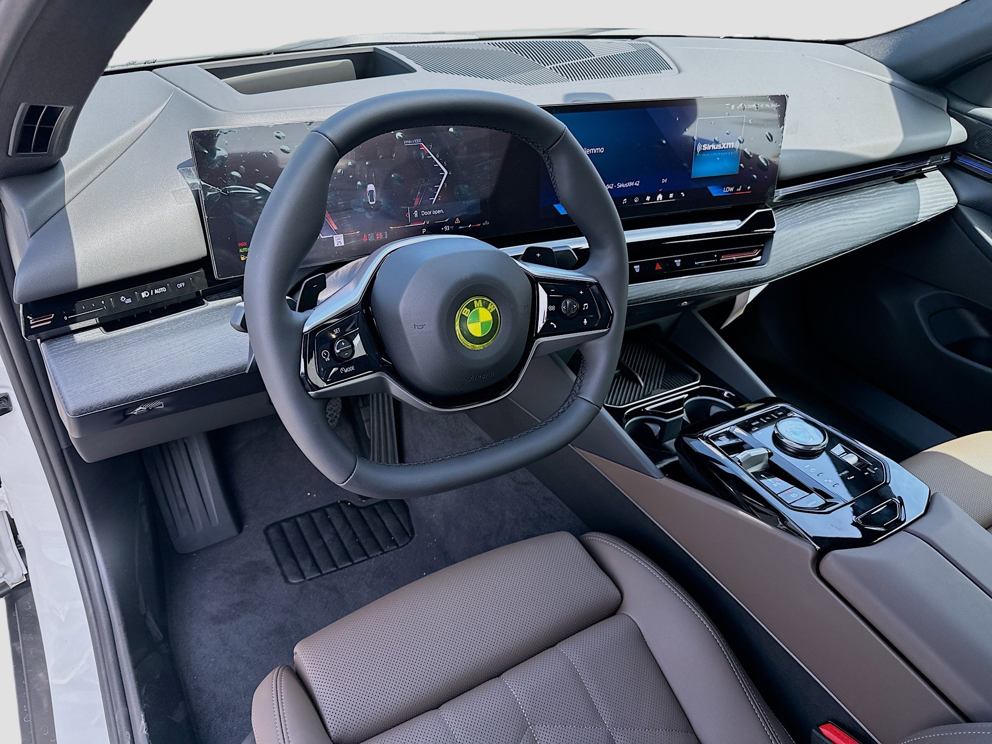 New 2026 BMW 530i w/ Premium Package image 7