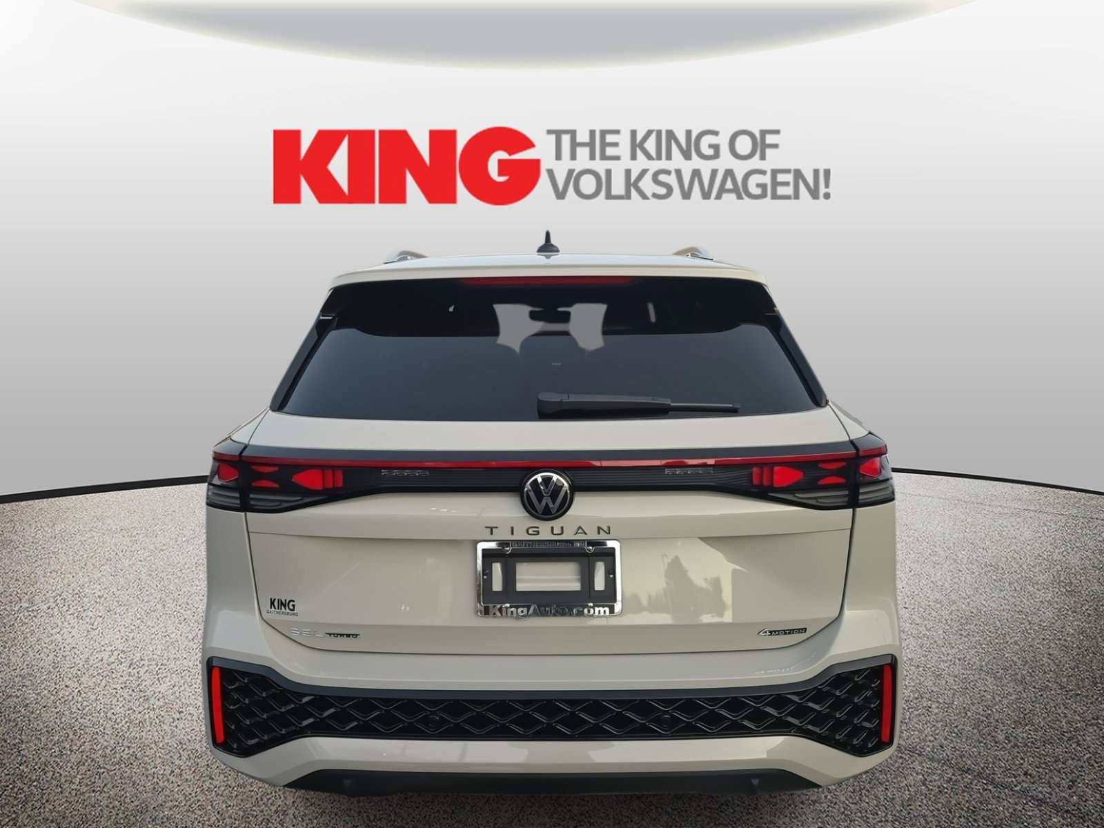 New 2026 Volkswagen Tiguan SEL R-Line image 4