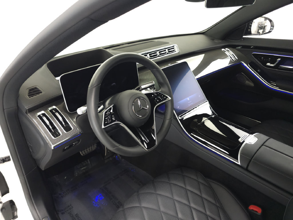 Used 2023 Mercedes-Benz S 580 4MATIC Sedan w/ AMG Line image 9