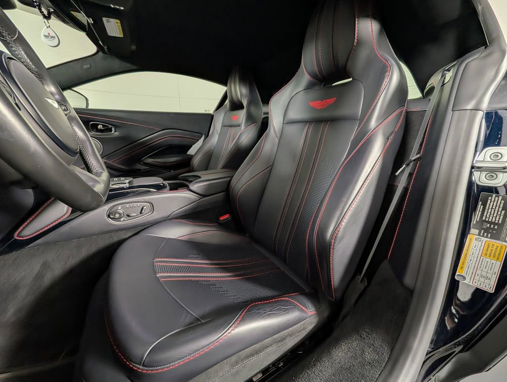 Used 2023 Aston Martin V8 Vantage Coupe image 5