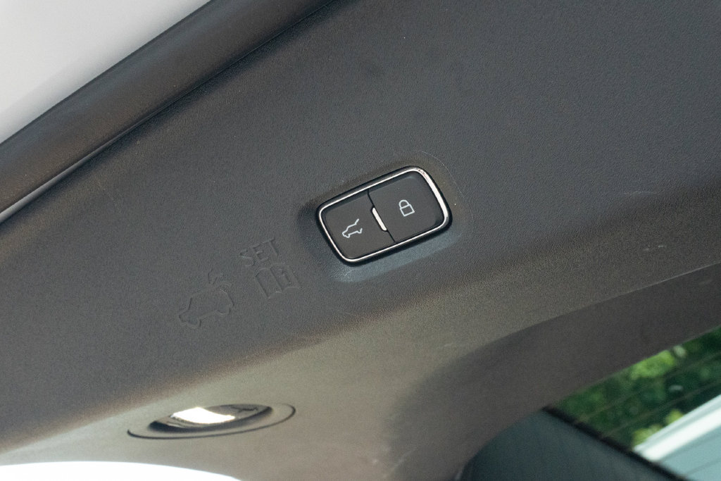 Used 2025 Ford Expedition Max Active RWD image 16