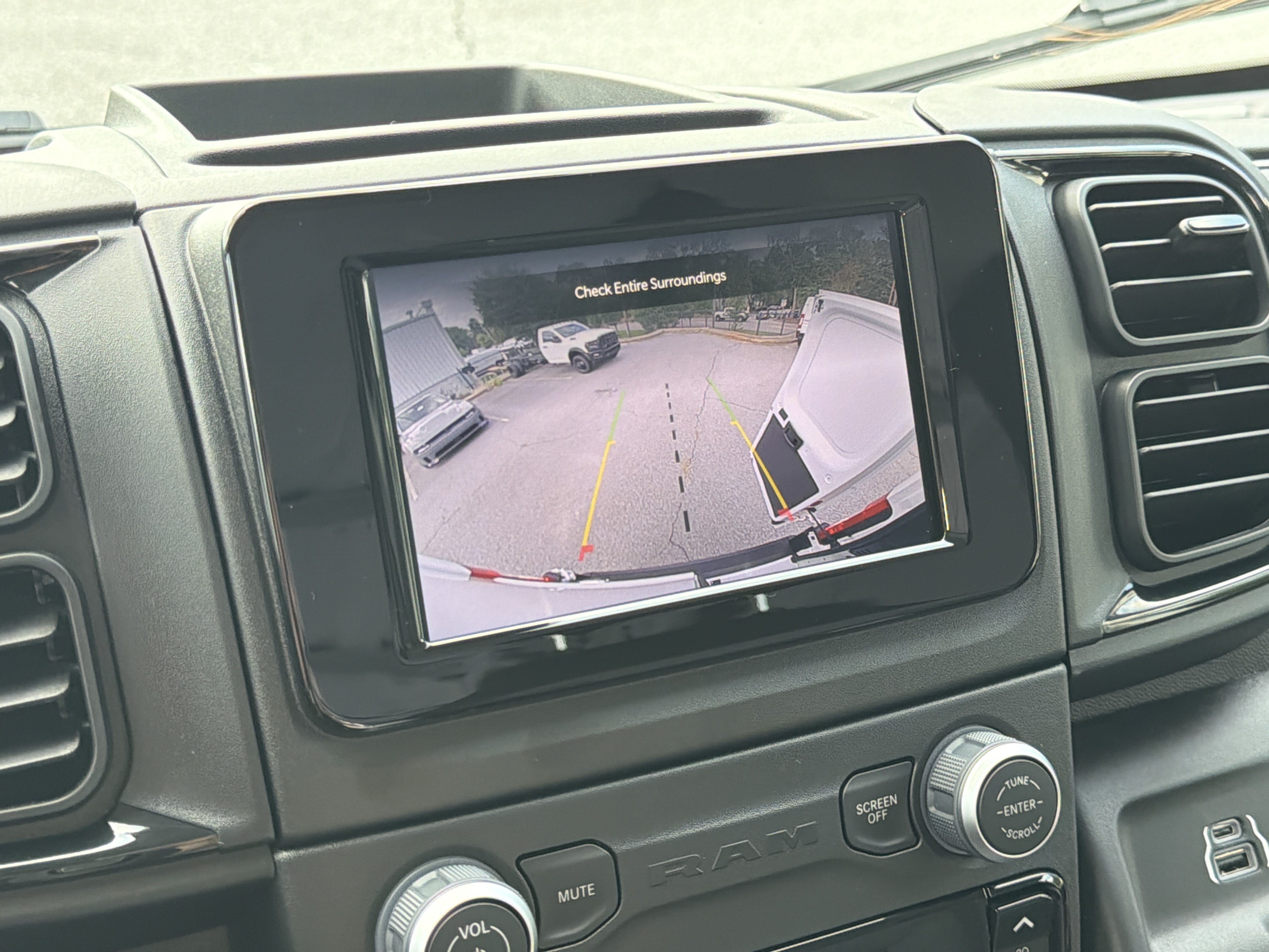 New 2026 RAM ProMaster 1500 w/ Convenience Group FWD image 30