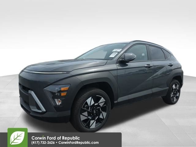 Used 2025 Hyundai Kona SEL image 14