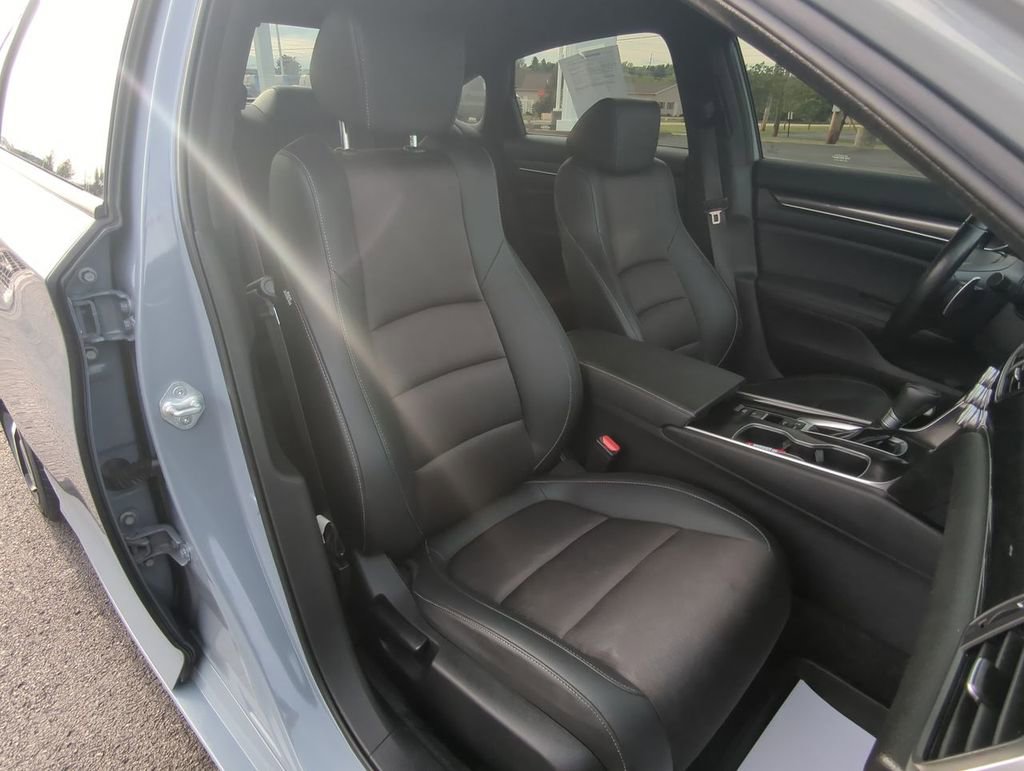 Used 2022 Honda Accord Sport image 24