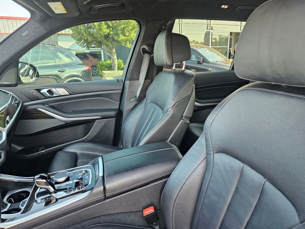 Used 2020 BMW X7 xDrive40i image 21