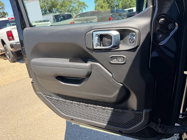 New 2026 Jeep Wrangler Unlimited Sport AWD/4WD image 13
