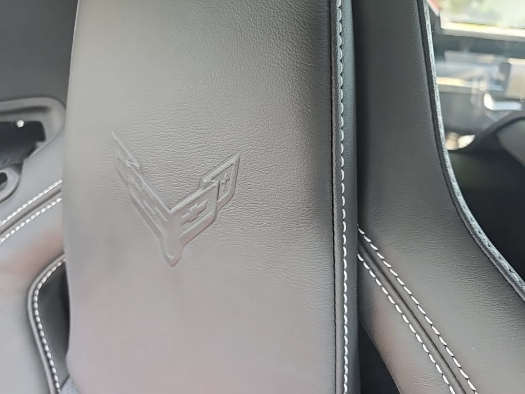 Certified 2025 Chevrolet Corvette Stingray Coupe w/ 1LT RWD image 22