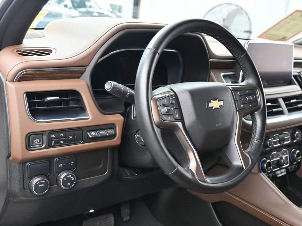 Used 2024 Chevrolet Tahoe High Country image 15