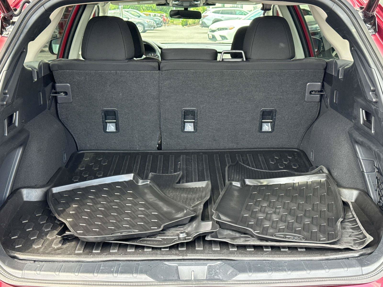 Used 2025 Subaru Outback Premium AWD/4WD image 17