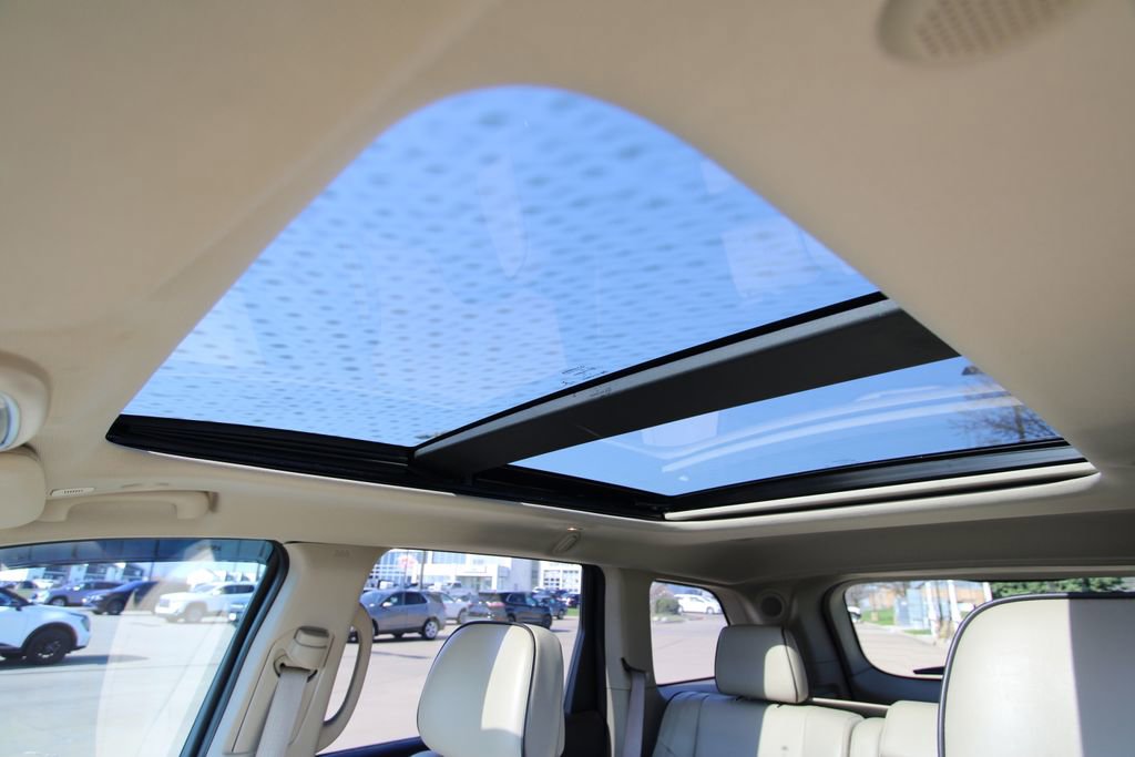 Used 2020 Jeep Grand Cherokee Overland image 14