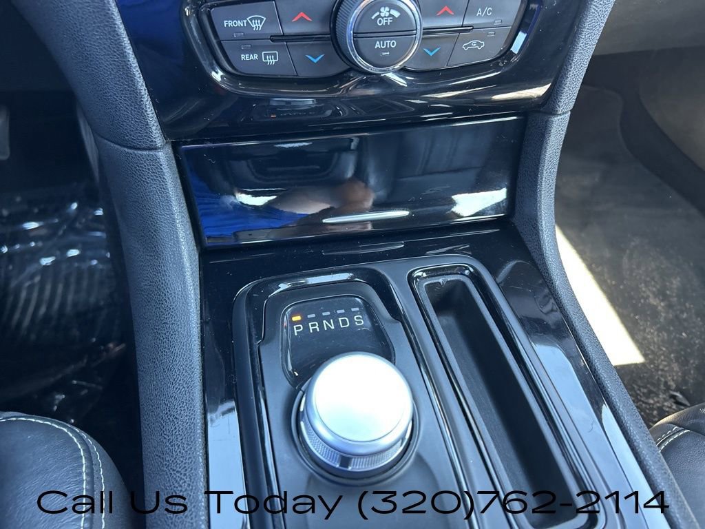 Used 2021 Chrysler 300 S image 24