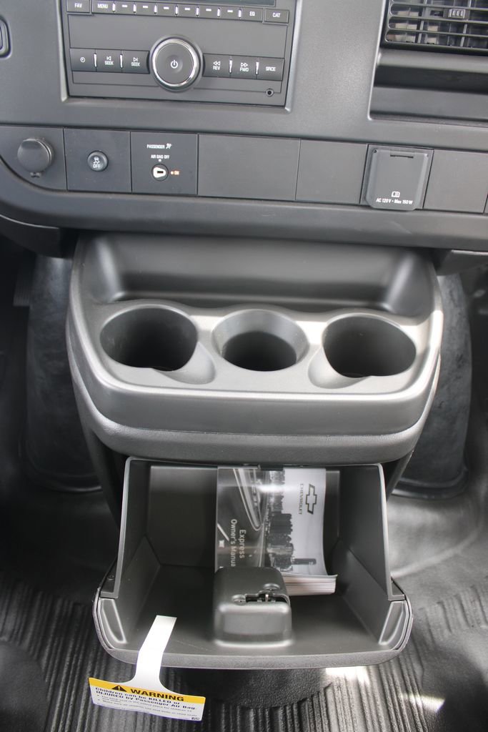 New 2026 Chevrolet Express 3500 Extended RWD image 32