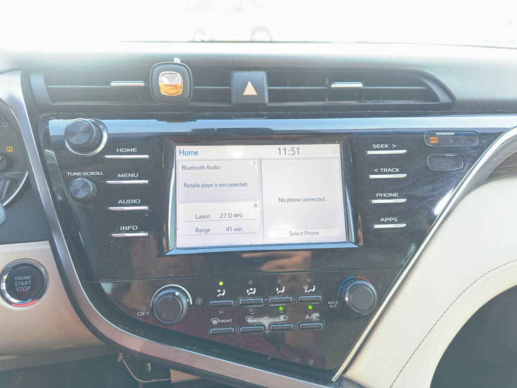 Used 2018 Toyota Camry LE w/ Convenience Package image 10