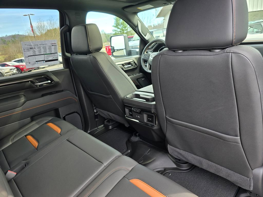 New 2026 GMC Sierra 2500 AT4 w/ AT4 Premium Plus Package image 30