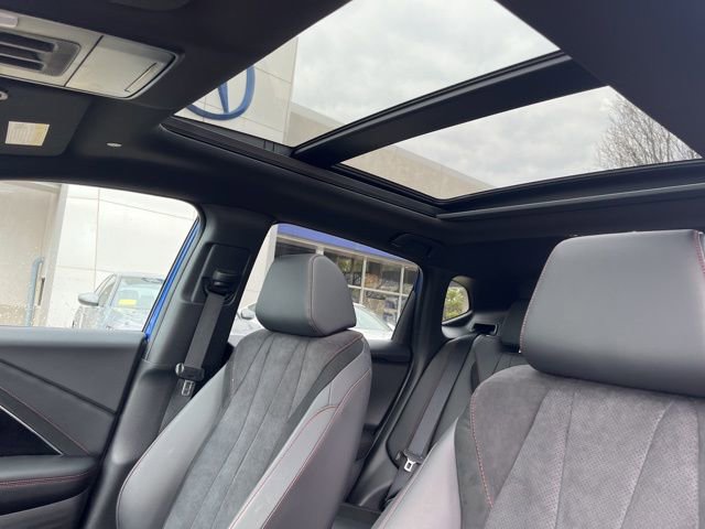 Certified 2025 Acura ADX A-Spec image 44