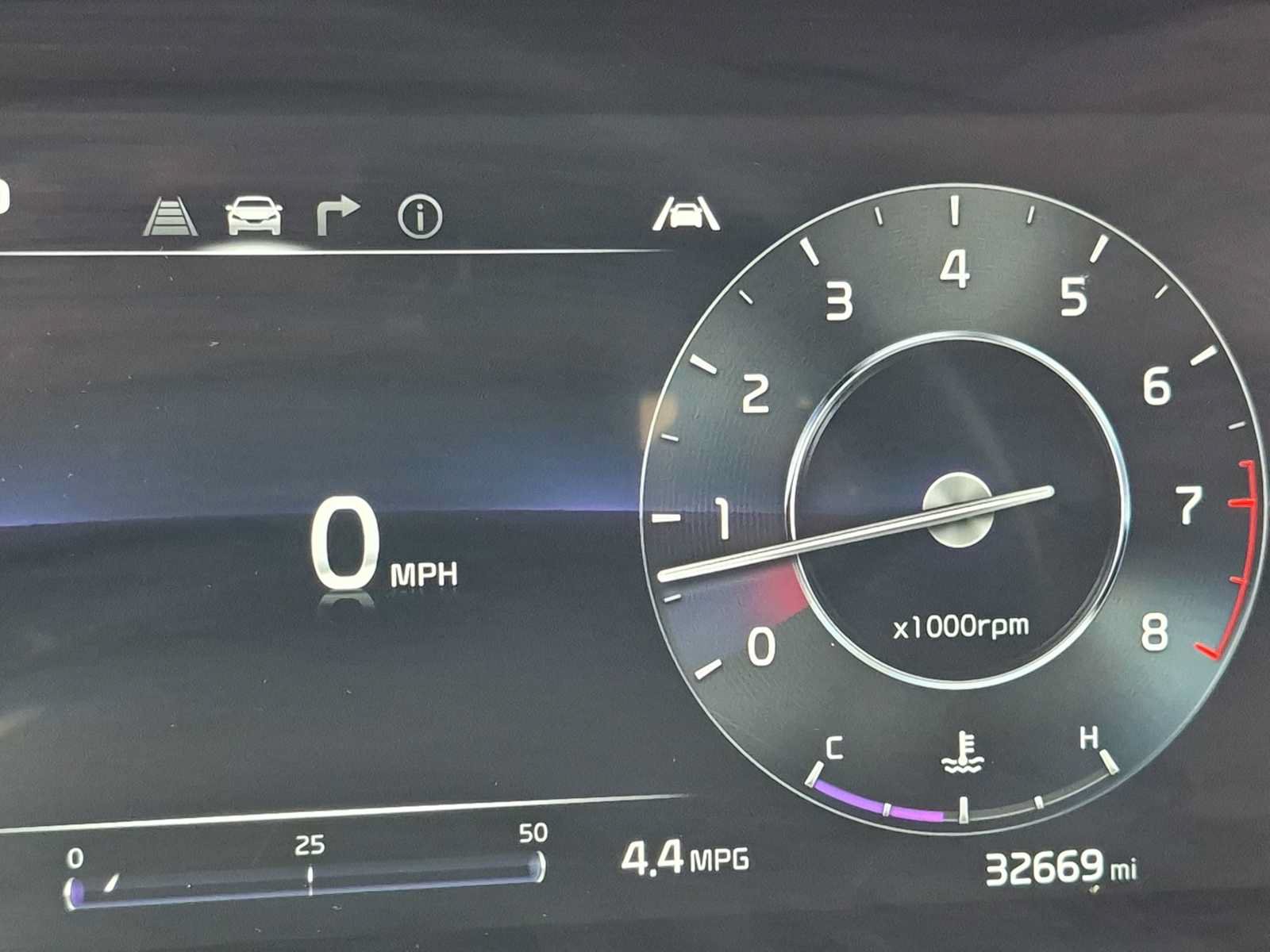 Used 2024 Kia Carnival SX FWD image 30