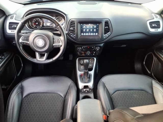 Used 2021 Jeep Compass Latitude w/ Convenience Group AWD/4WD image 11