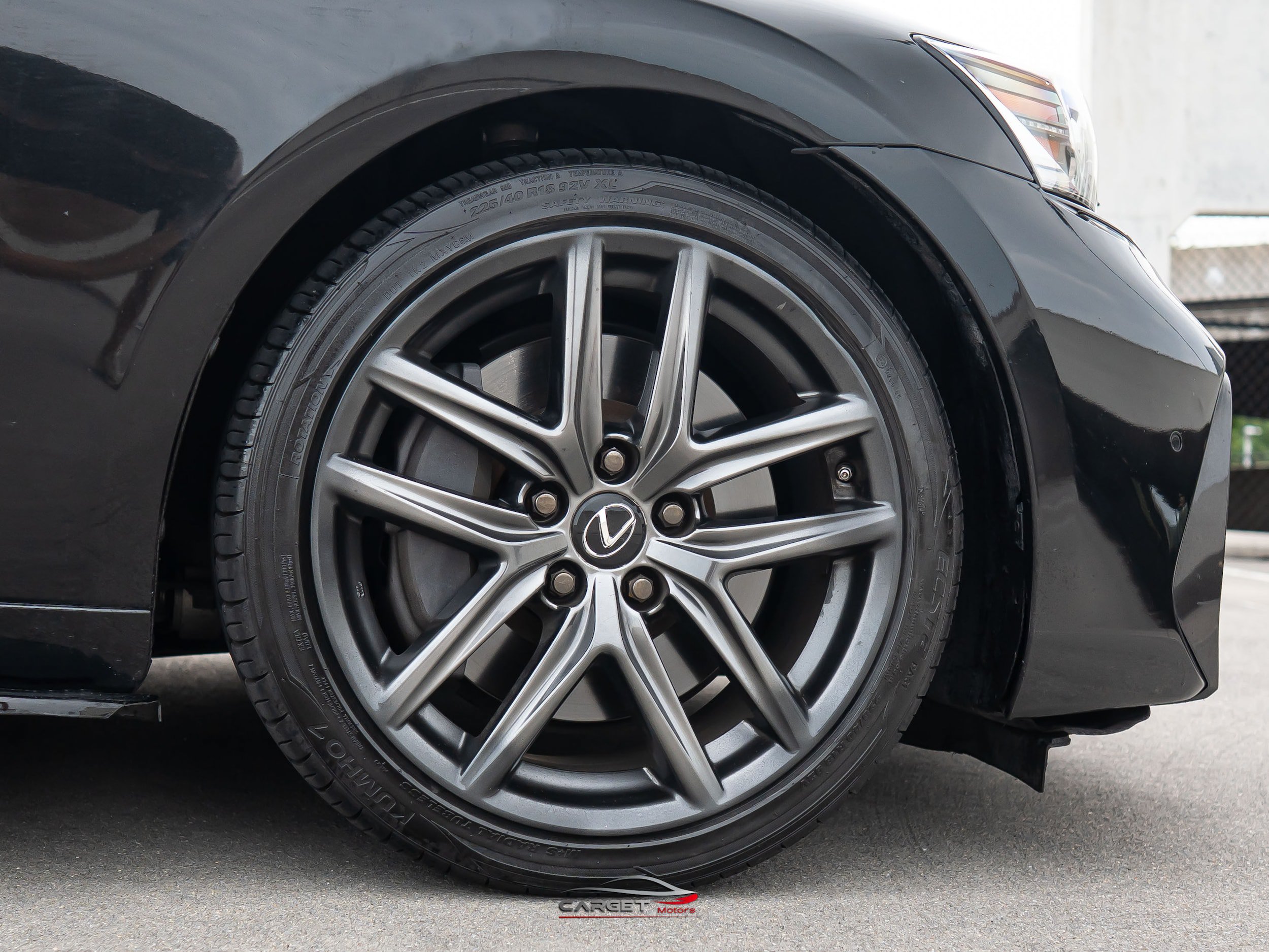 Used 2019 Lexus IS 350 F Sport w/ F Sport Package RWD image 9