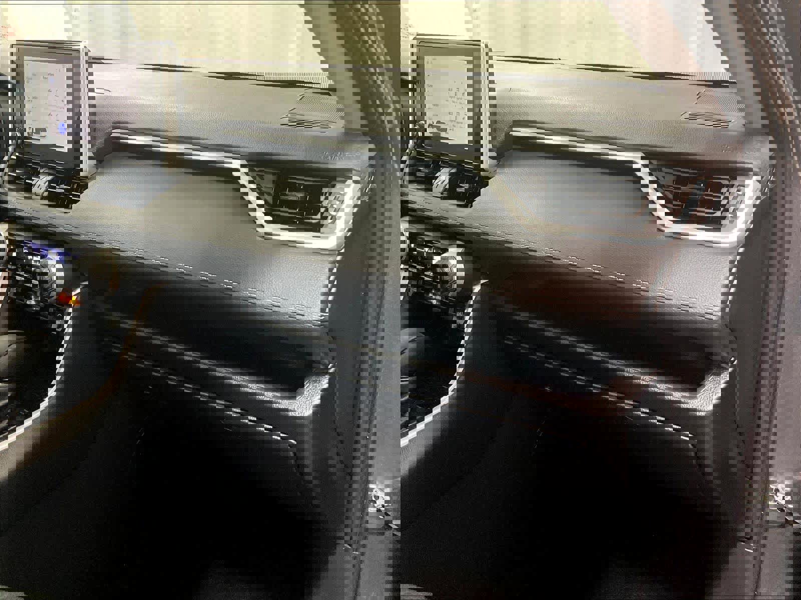 Certified 2025 Toyota RAV4 LE image 13