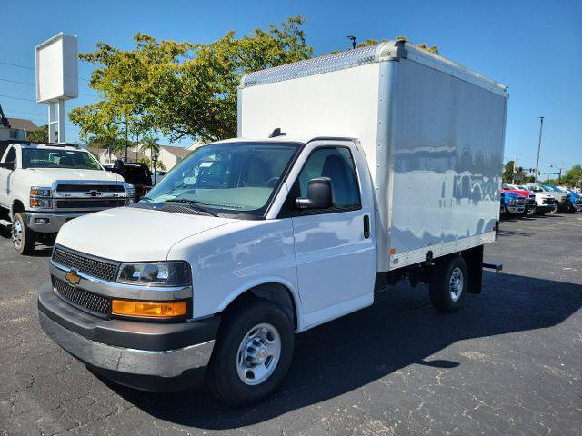 New 2025 Chevrolet Express 3500 w/ Power Convenience Package RWD image 2