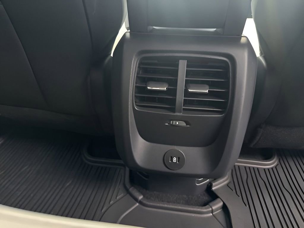 Used 2025 Ford Mustang Mach-E Premium image 38