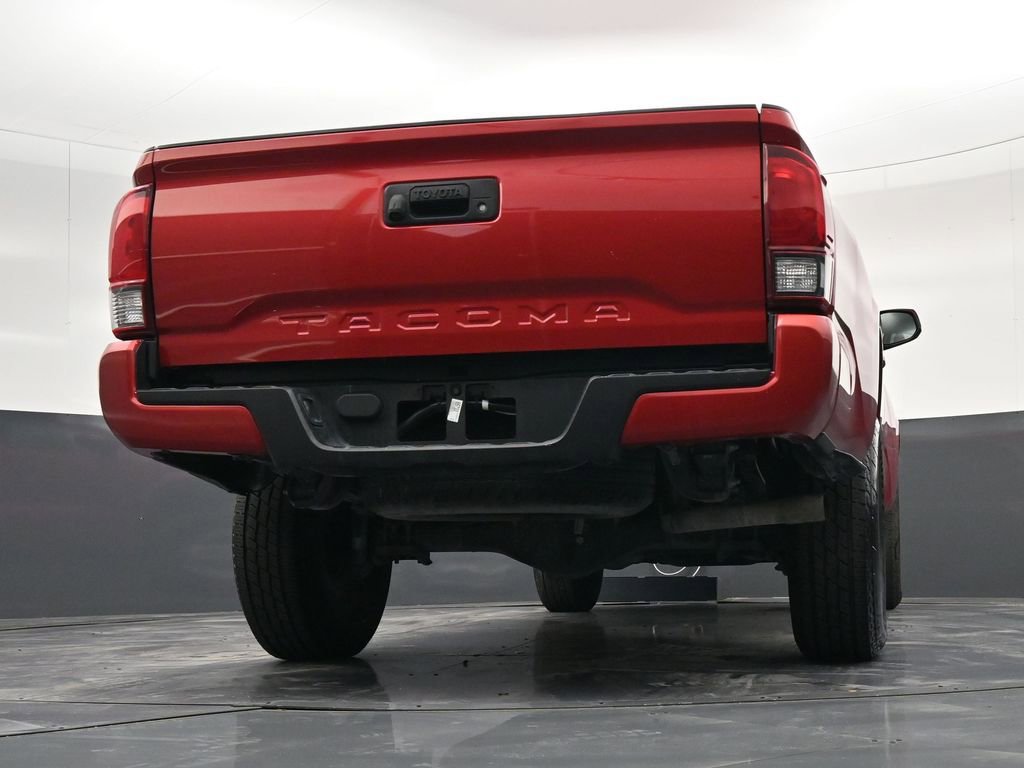 Used 2022 Toyota Tacoma SR w/ SR Convenience Package image 30