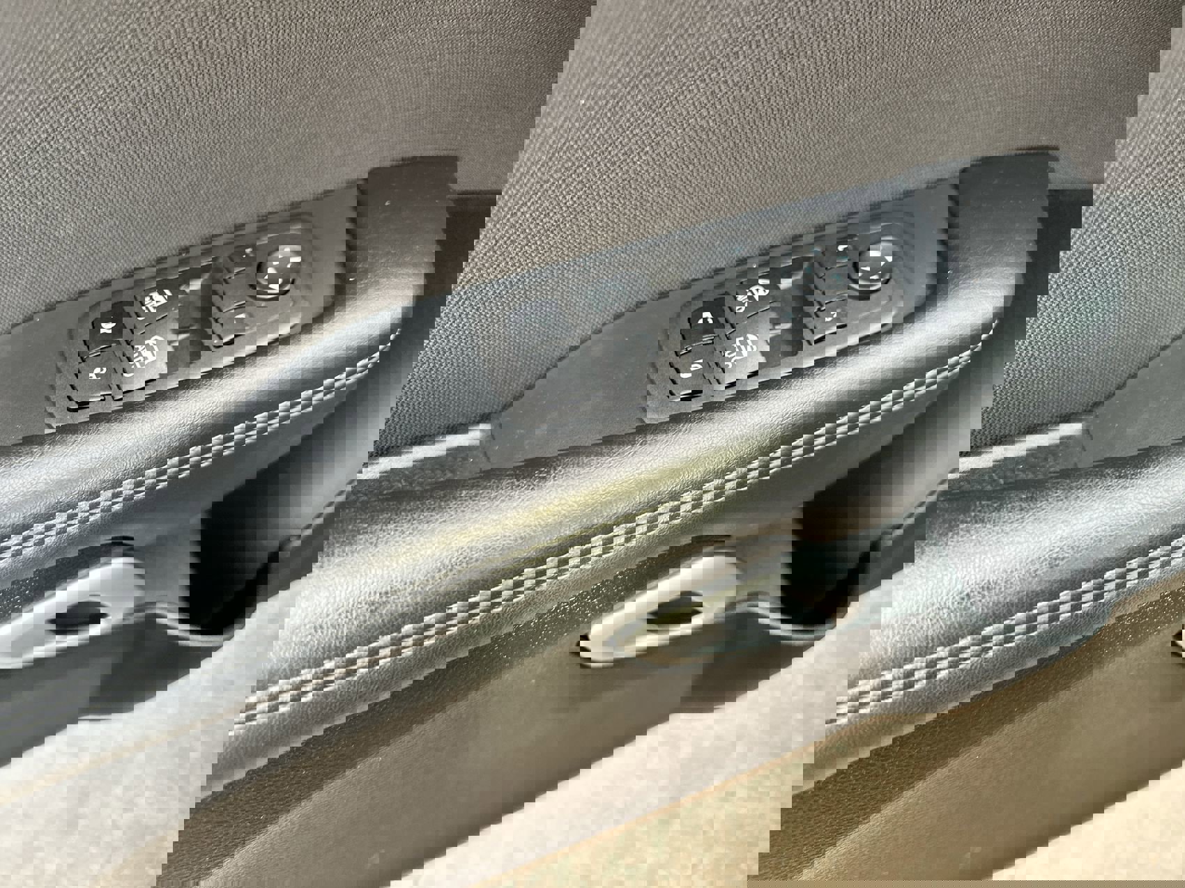 Used 2023 Dodge Challenger R/T w/ Blacktop Package image 13