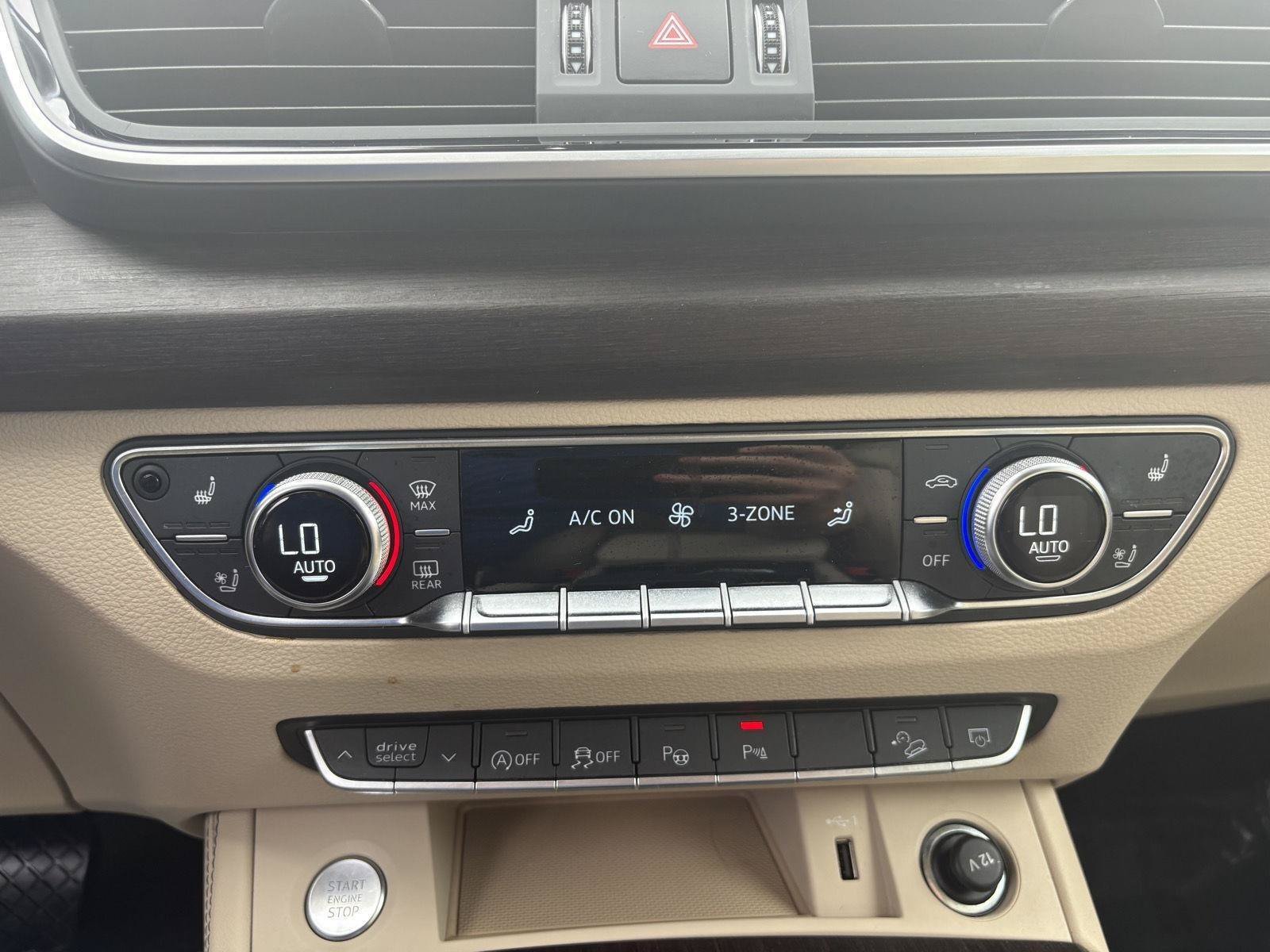 Used 2024 Audi Q5 2.0T Prestige AWD/4WD image 18
