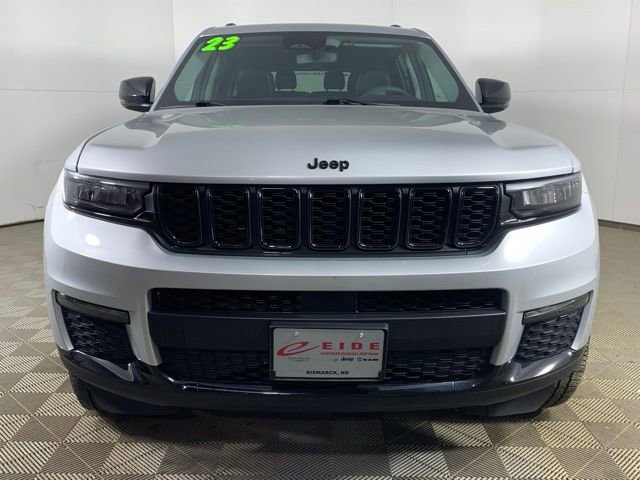 Used 2023 Jeep Grand Cherokee L Limited w/ Black Appearance Package image 4