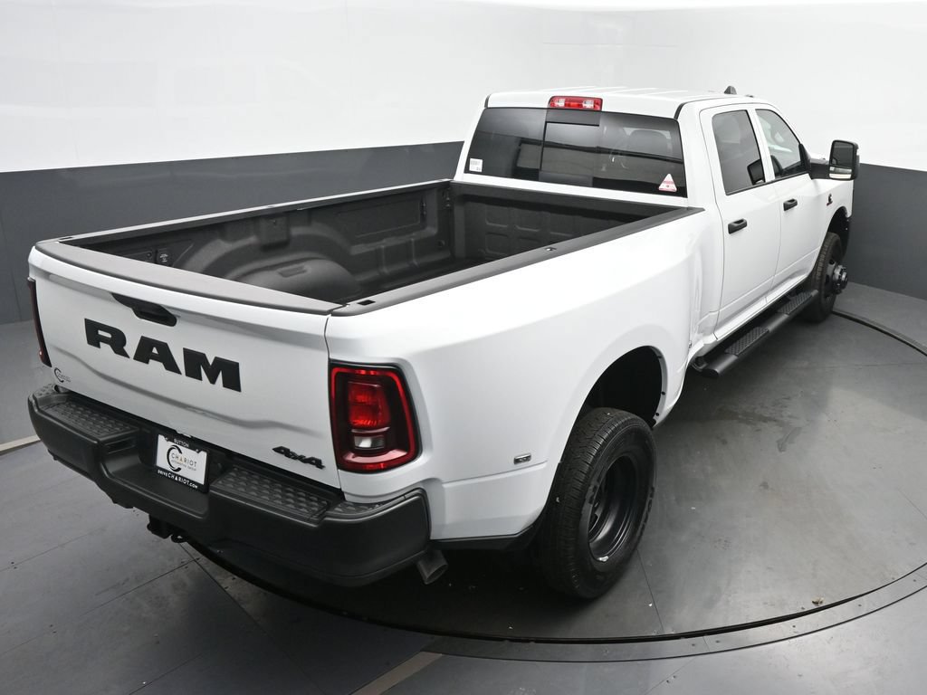 New 2026 RAM 3500 Tradesman AWD/4WD image 55