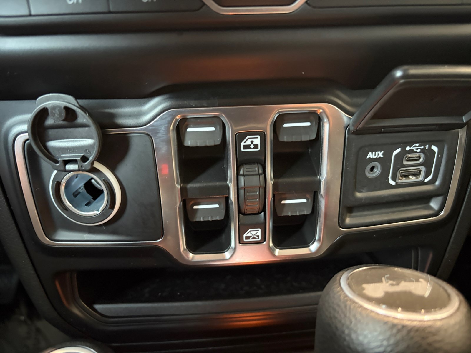 Used 2021 Jeep Wrangler Unlimited Sport AWD/4WD image 26
