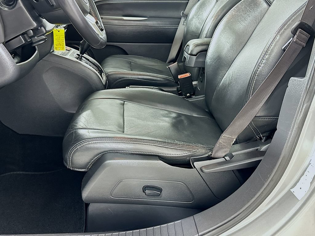 Used 2015 Jeep Compass Limited w/ Sun/Sound Group AWD/4WD image 17