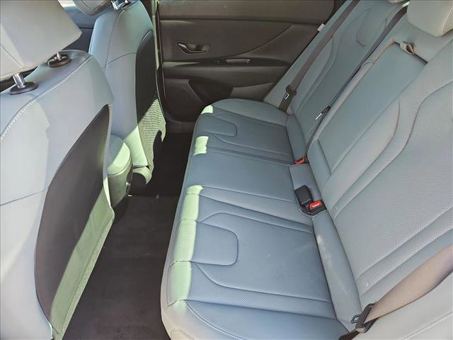 New 2026 Hyundai Elantra Limited image 15